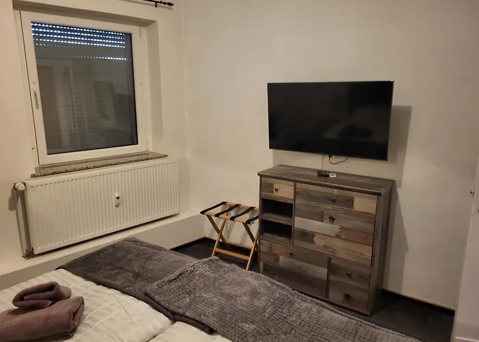 2 Raum Im 1og Mit Terrasse Und Ac Apartman *